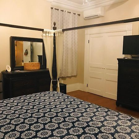 فندق Wg Creole House 1850 نيو أورلينز الغرفة الصورة